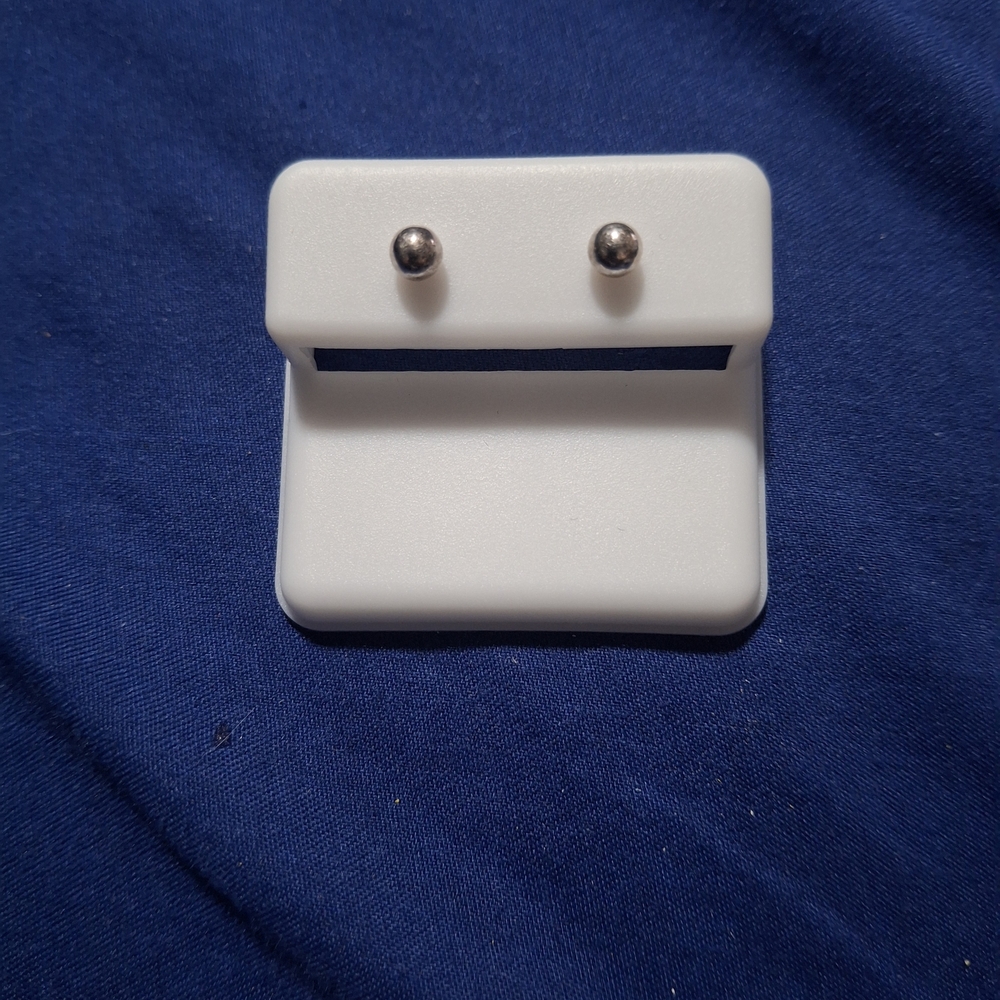 .925 STERLING SILVER STUDS